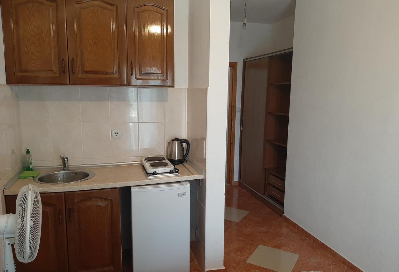 Apartments Nurkovic Dobra Voda Kamer foto